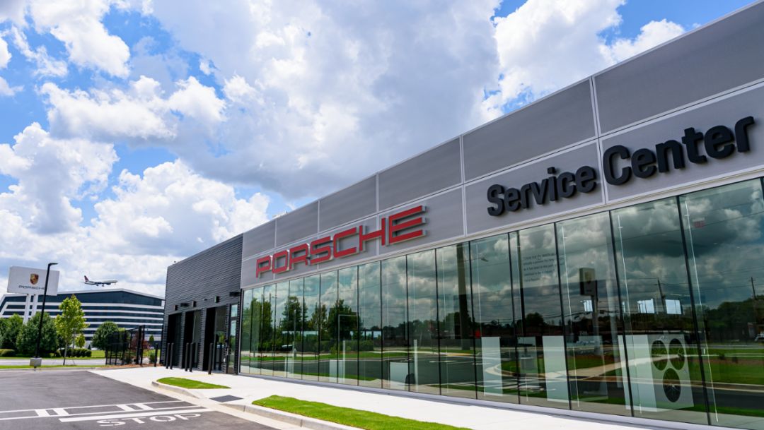 First stand-alone Porsche service center kicks off major US campus development